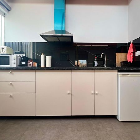 Apartamentos Playa Badalona Esterno foto