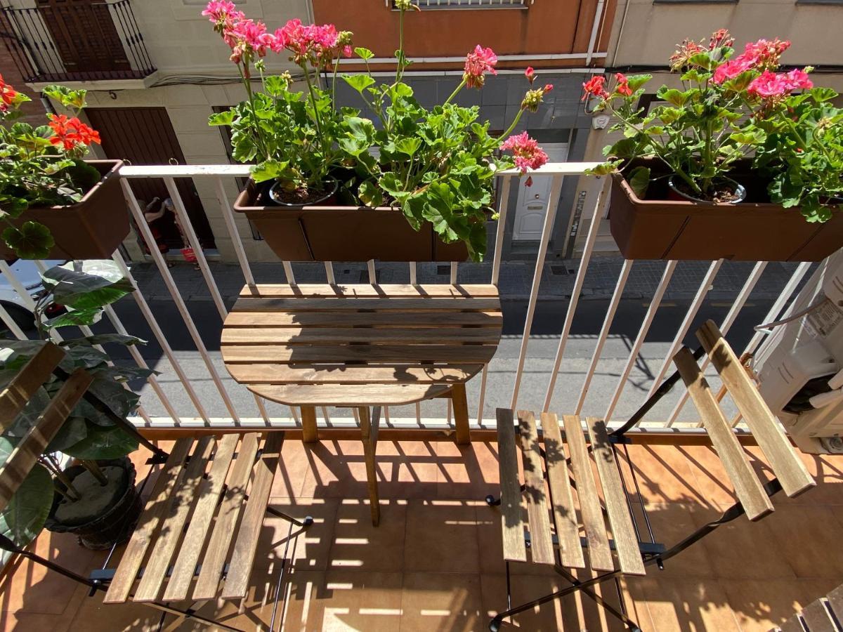 Apartamentos Playa Badalona Esterno foto